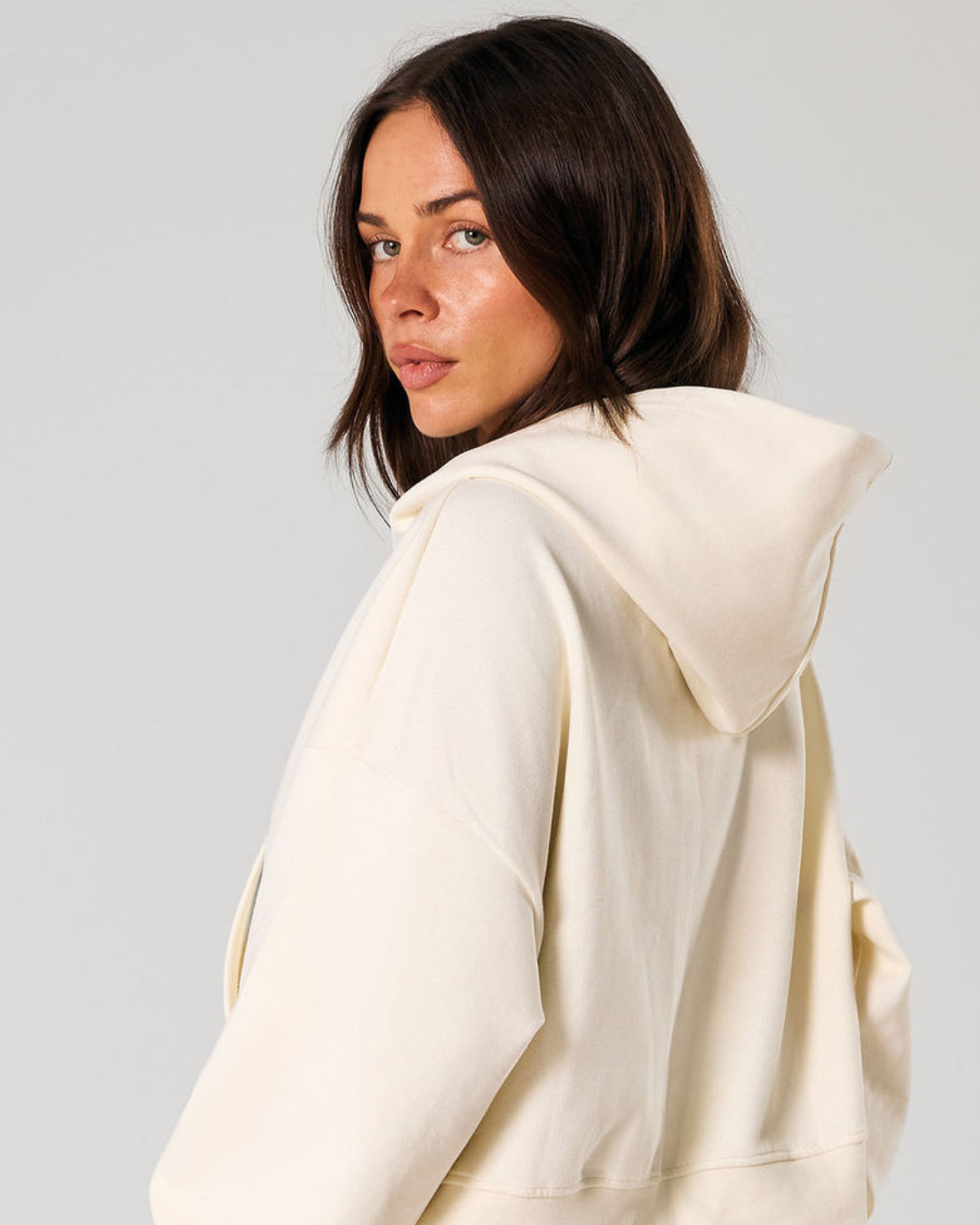 SŚAINT CROPPED HOODIE BUTTER