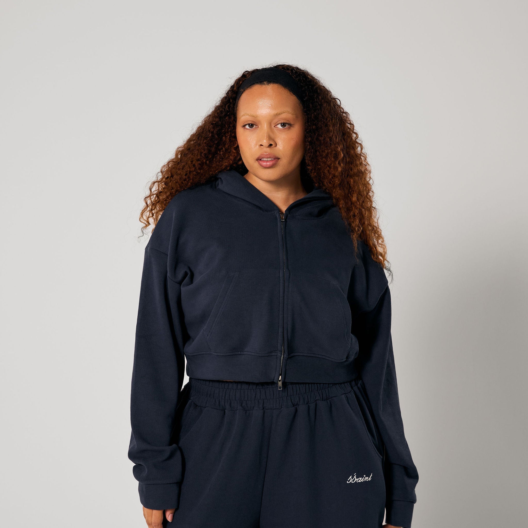 SŚAINT CROPPED HOODIE NAVY