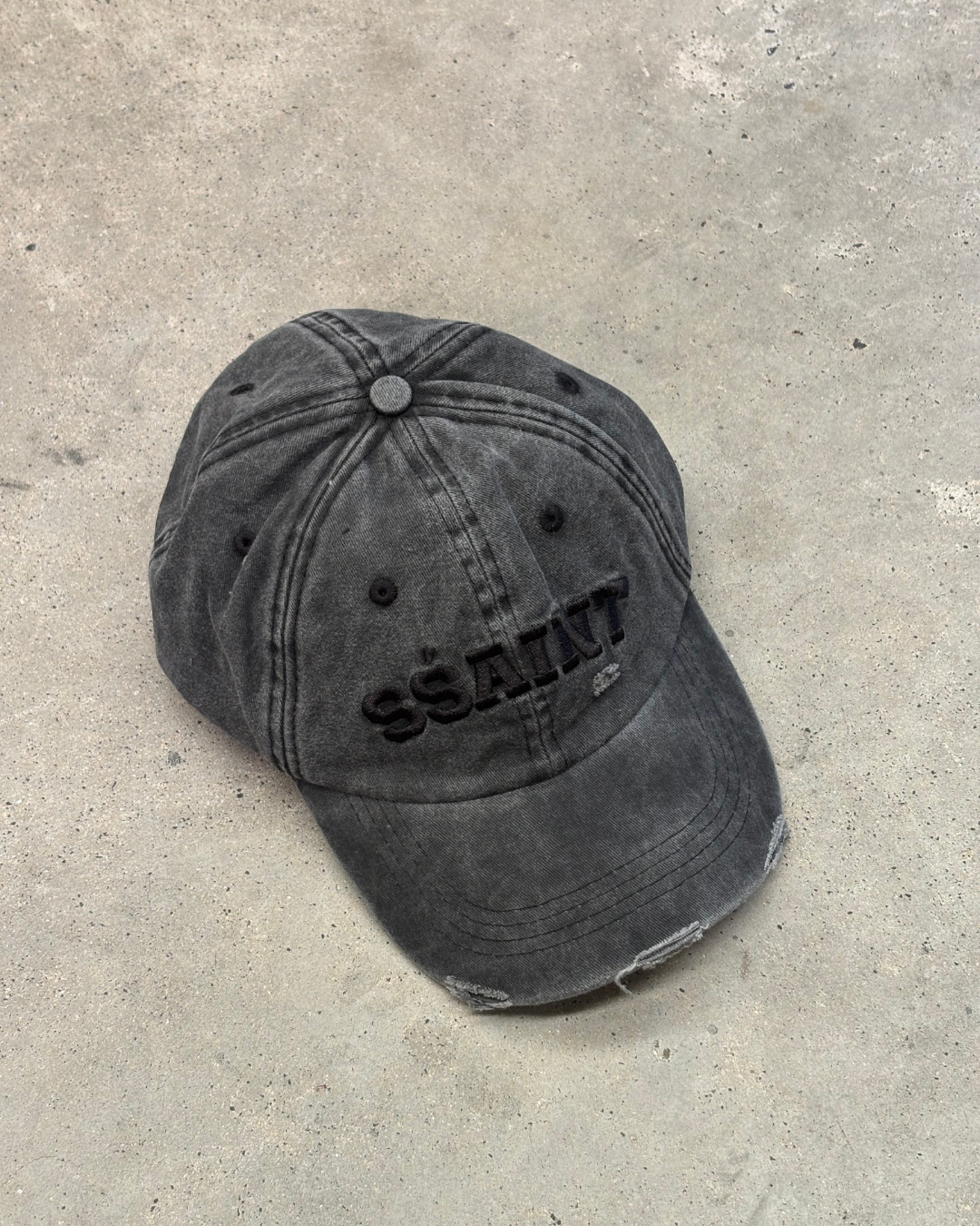 BLACK FRIDAY ACID WASH CAP