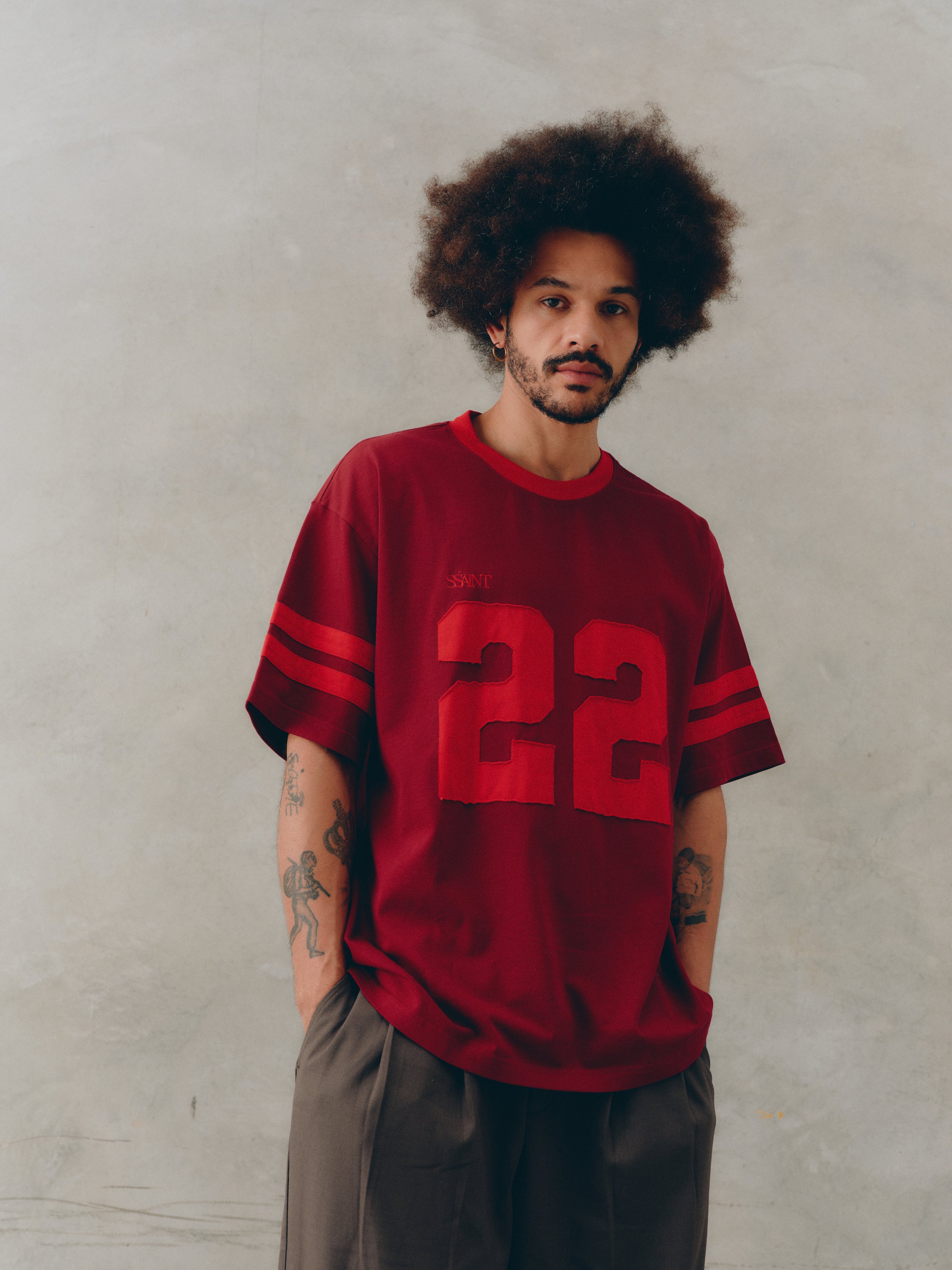 22 MOTION TEE - CHERRY & RED