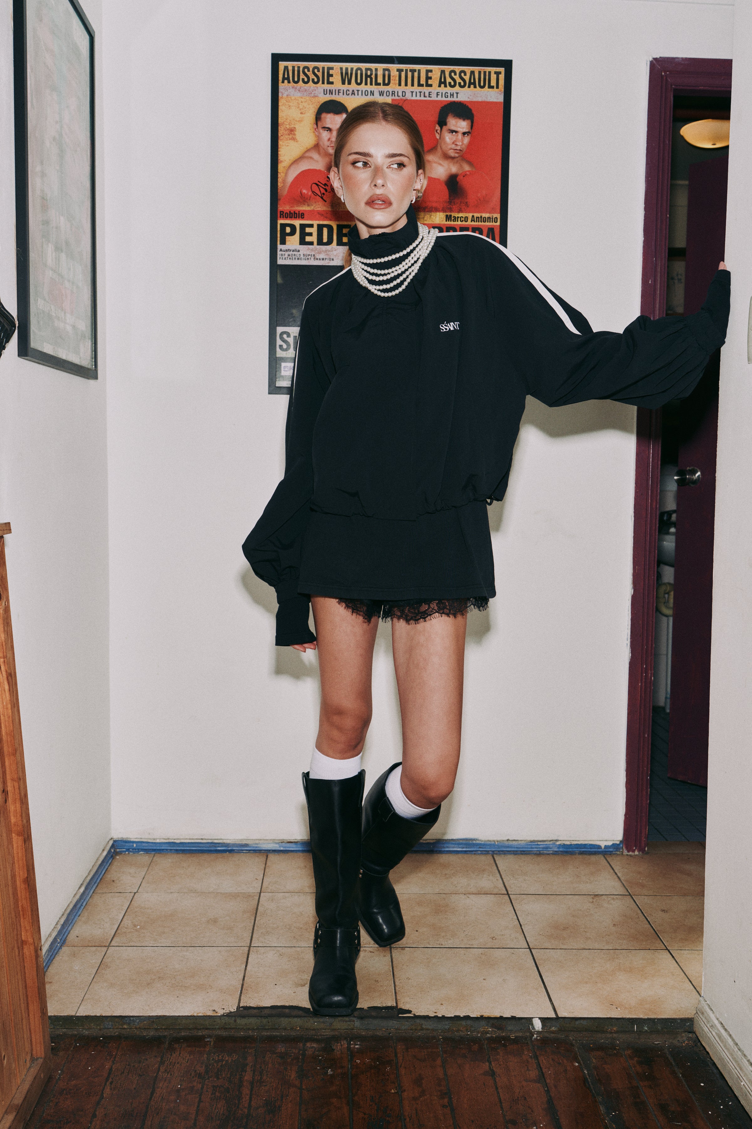 FIGHT NIGHT ZIP WINDBREAKER  - BLACK