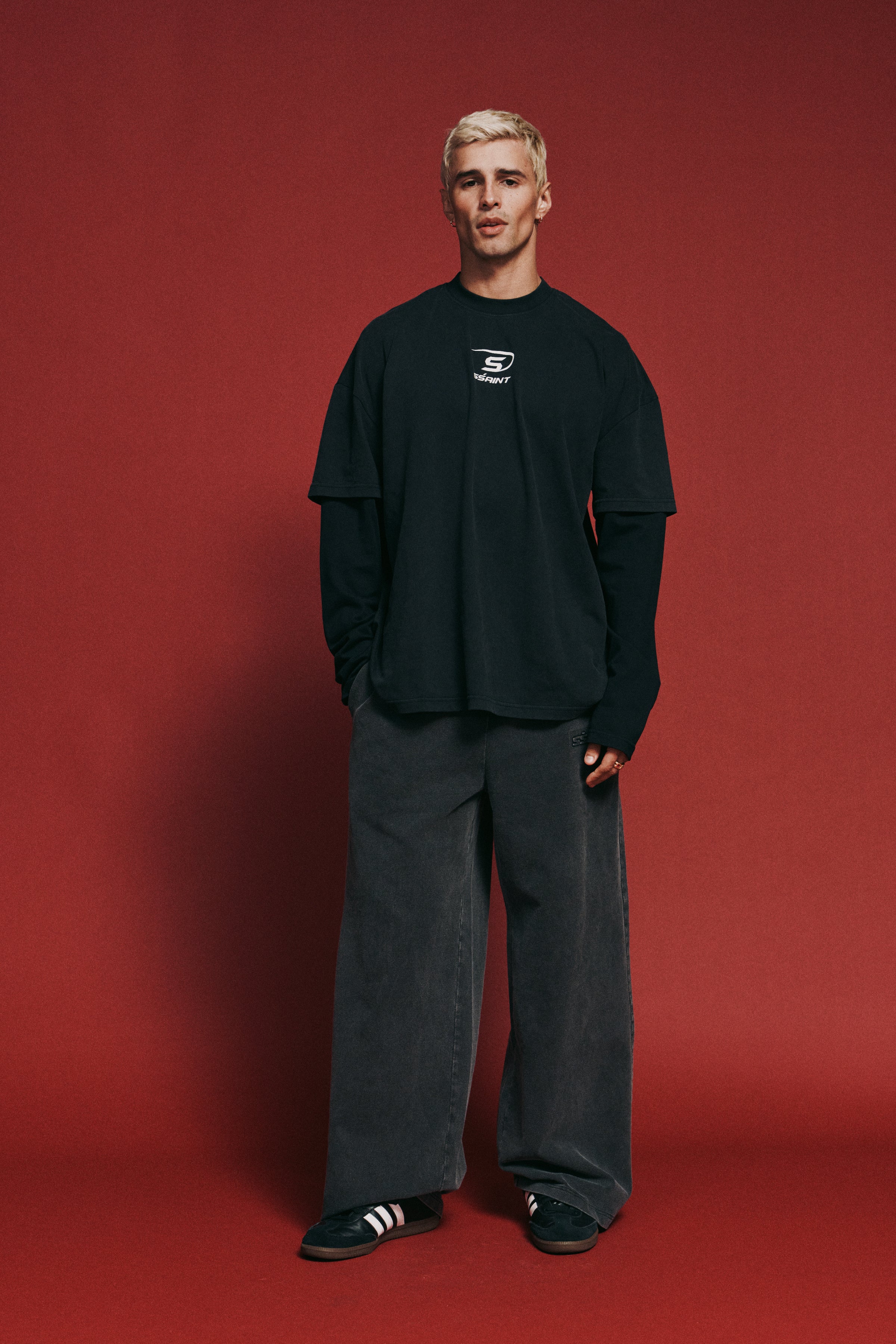ROUND ONE LAYERED TEE  - VINTAGE WASHED BLACK