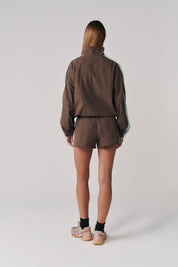 THE GROUNDS TRACK JACKET - BROWN