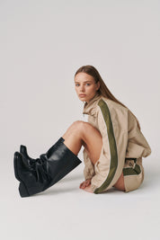 THE GROUNDS TRACK SHORT - TAN & KHAKI