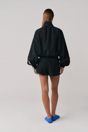 WINDBREAKER SHORT - BLACK