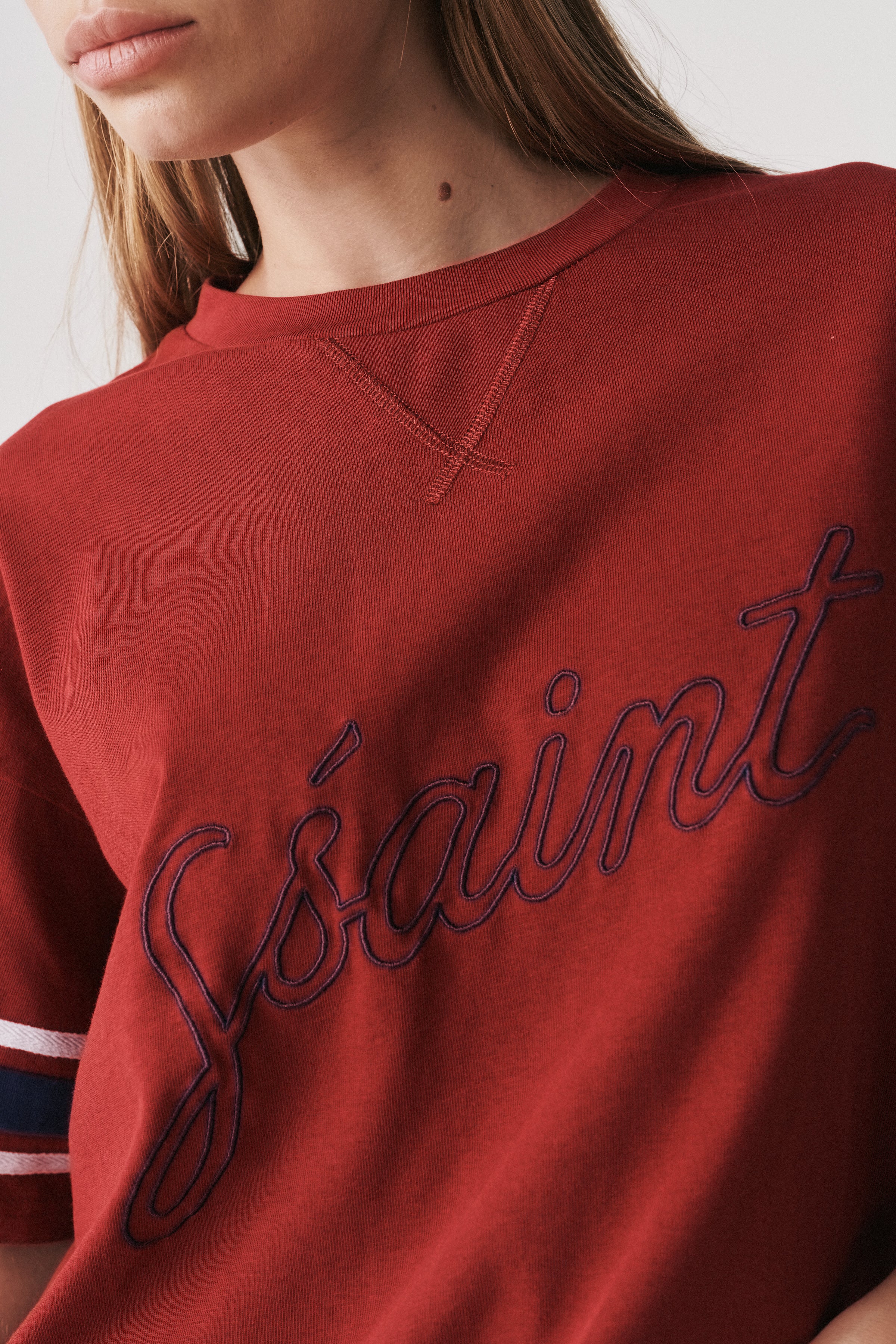 BORROWED OVERSIZED TEE - BRICK RED