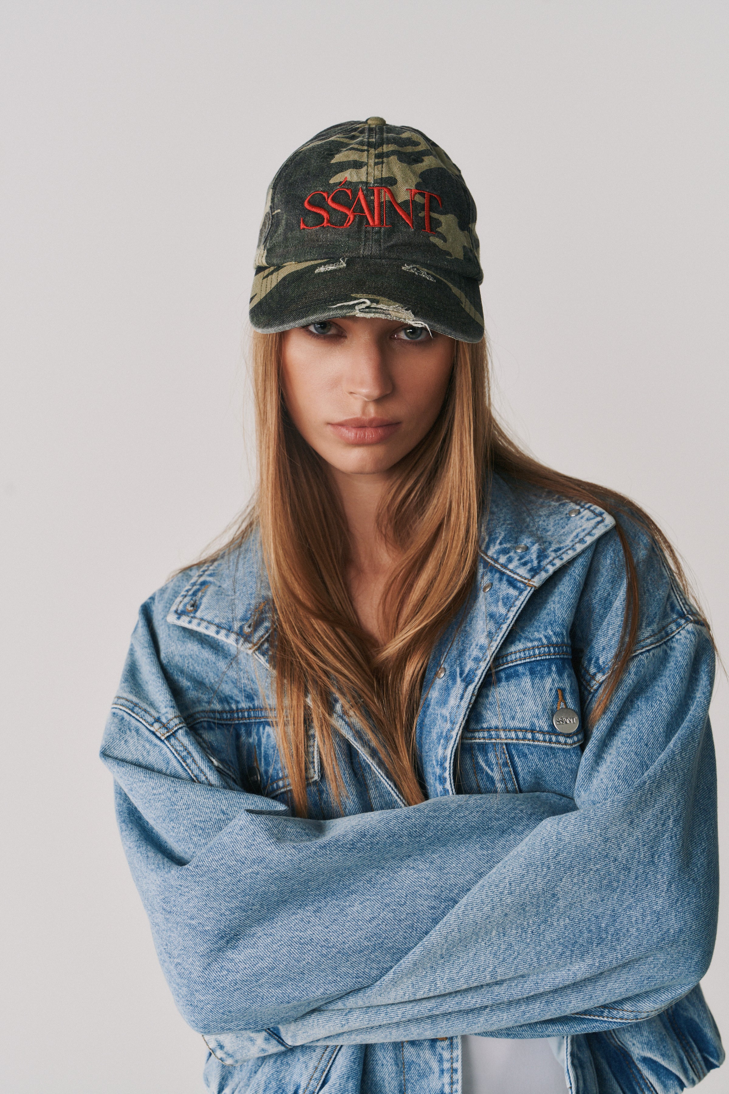 CAMO DAD CAP - CHERRY