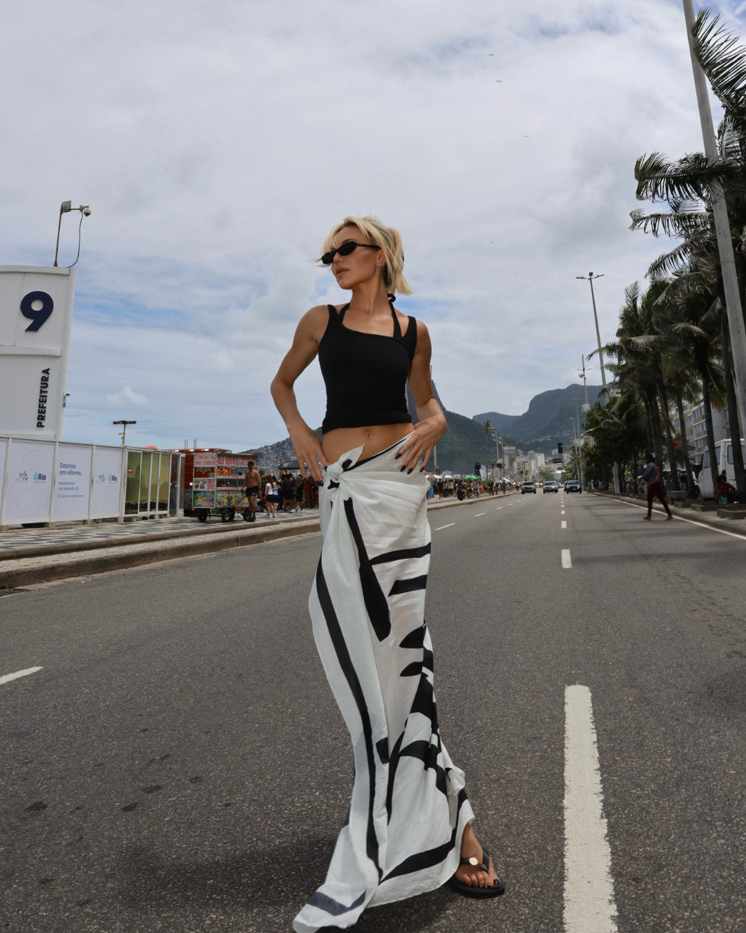 SŚAINT GRAFFITI SARONG