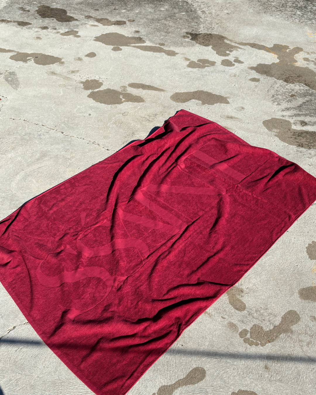 SŚAINT CHERRY TERRY TOWEL