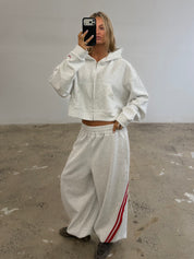 SŚAINT CROPPED HOODIE - GREY & RED