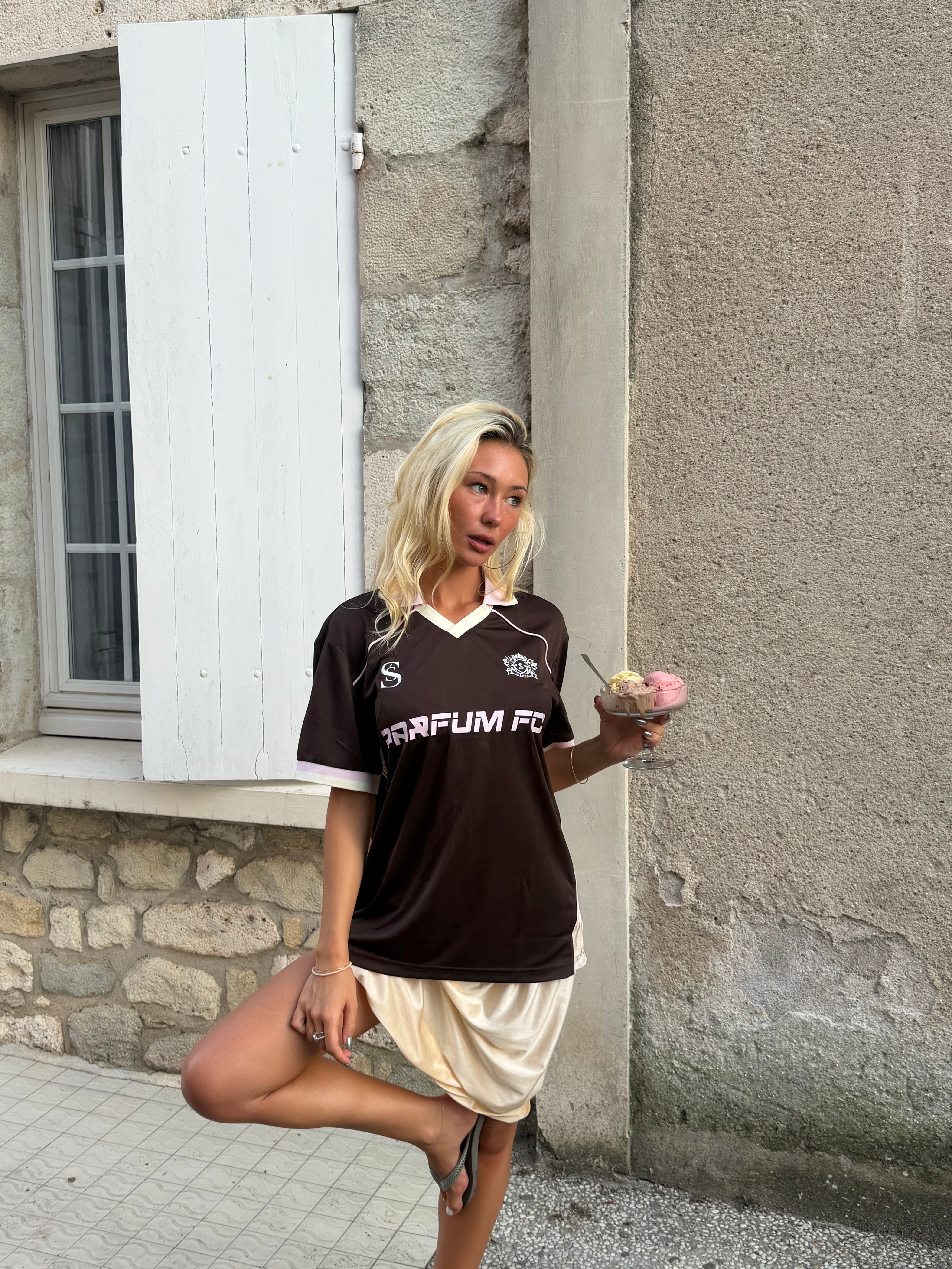 SŚAINT EMBLEM SOCCER JERSEY