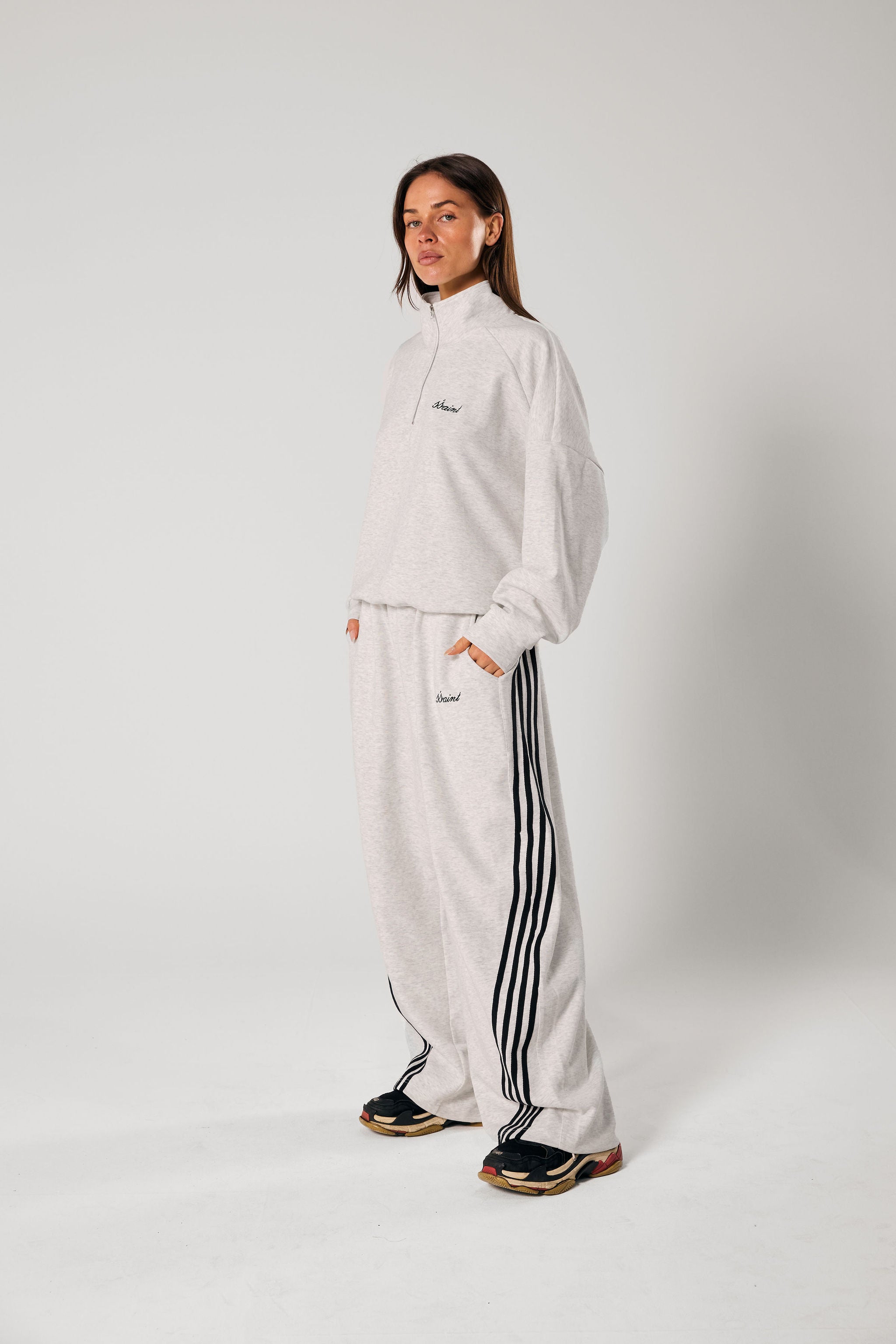 Ssaint-TS-ECOM-0695.jpg